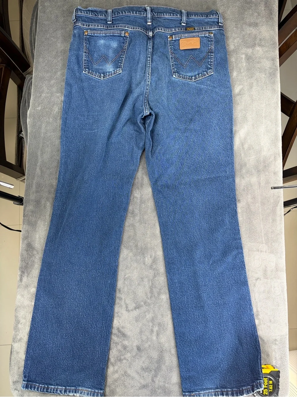 Wrangler Classic Men Straight Leg Blue Jeans 40x34